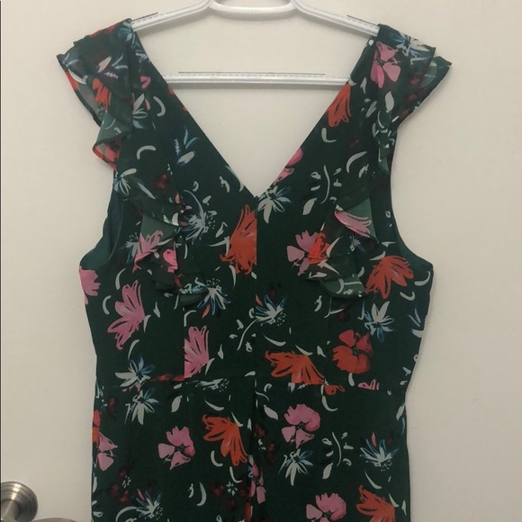 Green Floral Dress - Picture 9 of 11